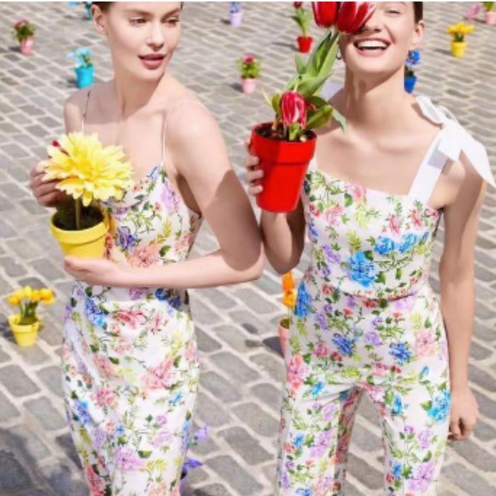 Alice + Olivia Lorinda Floral Ankle Pant 6 - Picture 10 of 15